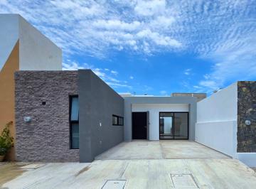 Casa de 2 habitaciones, Alvarado · Casa en Venta Lomas de La Rioja con Alberca Privada
