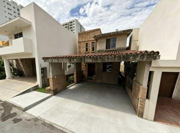 Casa de 3 habitaciones, Tampico · Casa en Venta Lomas de Rosales