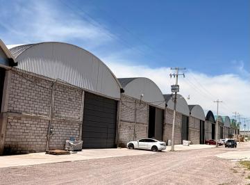 Bodega-Galpón · 1500m² · 3 Estacionamientos · Bodega en Renta - Zona Industrial - (4)