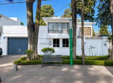 Casa uso de suelo de 4 habitaciones, Toluca · Casa en Renta Para Oficinas, Escuela o Consultorios | en Paseo Colón | Toluca | 300 m²