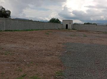 Terreno / Lote , Mineral de la Reforma · Remato Terreno en Pachuquilla Muy Cerca del Oxxo con Bardas y Servicios Cerca 4,600