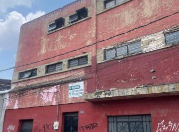 Edificio , Guadalajara · Edificio en Venta