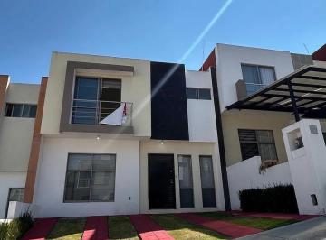 Casa en condominio de 3 habitaciones, El Marqués · Casa en Venta en Mirador