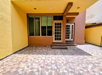Casa de 5 habitaciones, Benito Juárez · Venta Casa, Media Calle del Parque Hundido,5 Recamaras
