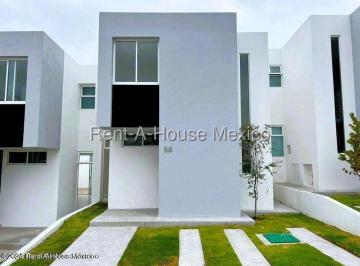 Casa en condominio de 2 habitaciones, El Marqués · Casa en Renta en Zibatá | 2 Recámaras + Estudio | Amenidades