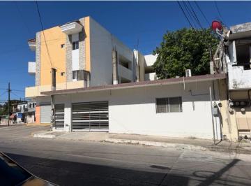 Terreno / Lote · 4 Recámaras · Terreno - Americana