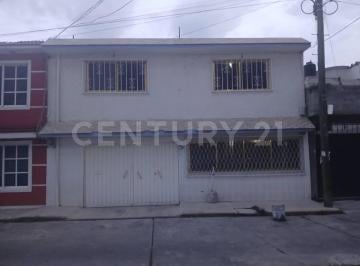 Casa · 210m² · 5 Recámaras · 1 Estacionamiento · Casa en Venta en Ciudad Azteca, Ecatepec, Estado de México