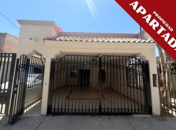 N/A · Renta Casa Sin Amueblar en Villa Colonial Frente Al Parque en Mexicali por $10,500 Pesos