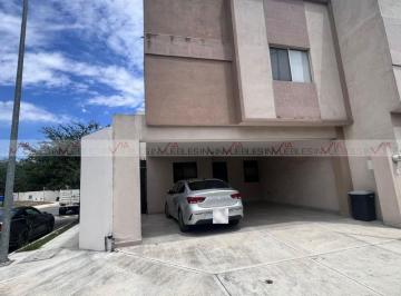 Casa · 195m² · 3 Recámaras · Casa en Venta en Evante Residencial