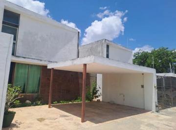 Casa de 3 habitaciones, Mérida · Casa de 195 m² con 3 Recámaras en Venta en Real Montejo