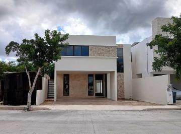 8d67cccbb055260ec411d3cd8a60beac96b5f1e64181c5feb6388731e5e5eba9 · Casa en Preventa en Privada Única Living, Norte de Mérida