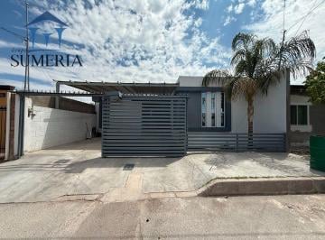 Casa de 3 habitaciones, Delicias · Casa en Venta en Lotes Urbanos, Delicias | Una Planta | 3 Recámaras