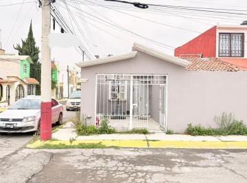 Casa · 110m² · 2 Recámaras · 1 Estacionamiento · Casa en Tulipanes