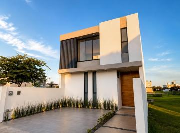 Casa de 3 habitaciones, León · Casa en Venta Mayorca Residencial
