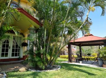 Casa de 5 habitaciones, Cuernavaca · Casa Macuca