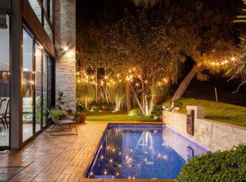 e1c82b004058c2a6db1070375095b95353a8bab9fd41569bdf8c28c176f7c51d · Casa en Venta de Lujo en El Cielo Country Club (Recorrido Virtual)