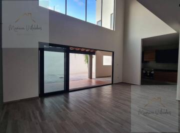 Casa en condominio · 250m² · 3 Recámaras · 2 Estacionamientos · Casa en Condominio - La Condesa