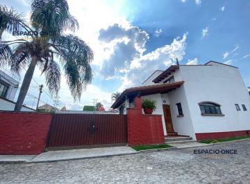 Casa · 282m² · 4 Recámaras · 2 Estacionamientos · Casa - Extensión Vista Hermosa