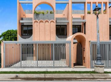 Casa · 4 Recámaras · 5 Estacionamientos · Casa en Venta en Fluvial Vallarta | Lago Erie #267