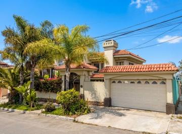 Casa de 5 habitaciones, Tijuana · Casa en Venta en del Rocio, Playas de Tijuana, Jardines Playas de Tijuana, B. C.