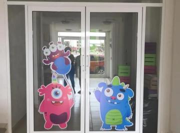 1 · Se Traspasa Salon de Fiestas Infantiles