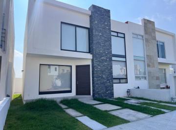 Casa en condominio de 4 habitaciones, El Marqués · Casa de Autor en Renta en Zakia. 4 Recámaras