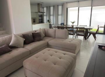 Casa de 4 habitaciones, Benito Juárez · Gana! Equipadisima de 4 Hab y Alberca en Rio By Cumbres