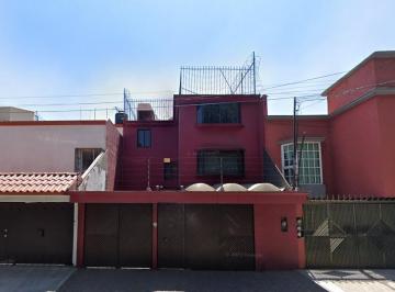 Casa de 4 habitaciones, Tlalpan · Casa en Venta Belisario Dominguez, Tlalpan, Ciudad de Mexico