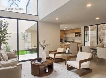 Casa · 117m² · 3 Recámaras · 2 Estacionamientos · Casa en Venta Zarú, Doble Altura, Amplio Jardín, Roof Garden