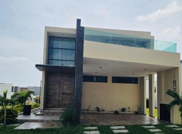 Casa de 4 habitaciones, Mazatlán · Casa en Venta Mazatlán en Fracc. Soles a Una Cuadra del Mar