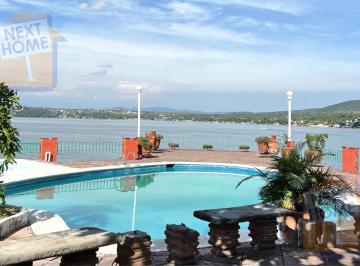 Terreno / Lote · 2873m² · 4 Recámaras · 8 Estacionamientos · Predio Venta Lago de Tequesquitengo