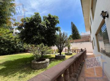 Casa · 906m² · 4 Recámaras · Casa Venta Alamos Queretaro
