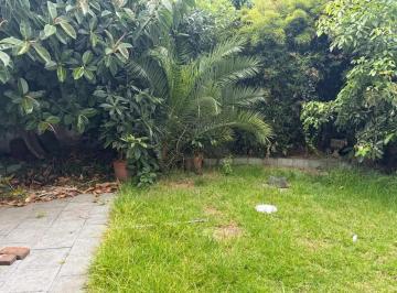 Casa · 240m² · 3 Recámaras · 4 Estacionamientos · Casa en Venta en Bosques de Echegaray