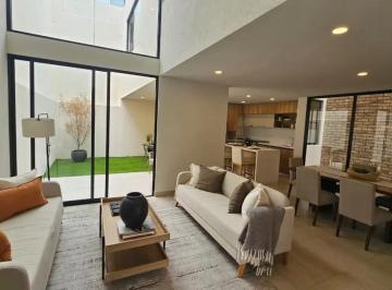 Casa · 170m² · 3 Recámaras · 2 Estacionamientos · Casa en Venta en Zákia, Queretaro, Para Estrenar