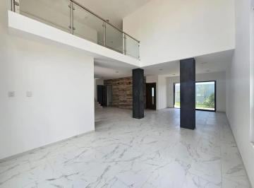 Casa · 300m² · 4 Recámaras · 3 Estacionamientos · Casa en Condominio en Venta en La Vista, Querétaro
