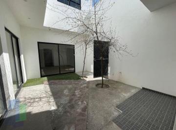 87aaca13ea7c187257a76ba545e47648b1dcdd19ad7d3f7ccbfba284bfa88835 · Casa en Venta en Privada Amplios Espacios Cuarto de Servicio Zona Santa Elena