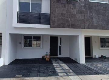 6901b2dd62b5e9b6c4c843dff4659a9b665aac1ec0edb1c3398ee313fcc948c3 · Casa en Renta en Real del Carmen, Zapopan, Jal.