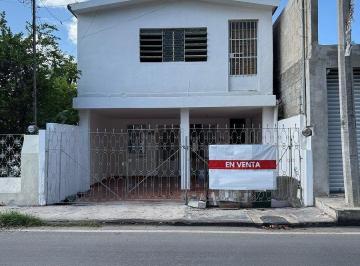 Casa · 153m² · 5 Recámaras · Casa Para Remodelar de 5 Recámaras en La Col. Jesús Carranza