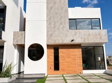Casa de 4 habitaciones, Pachuca · Casa en Venta – Fraccionamiento Gema Pachuca, 4 Habitaciones y 5 Baños