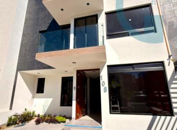 Casa de 4 habitaciones, Pachuca · Casa en Venta | E - Sur Residencial 4 Habitaciones, Roof Garden