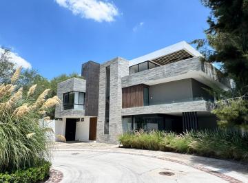 Casa en condominio · 320m² · 4 Recámaras · 4 Estacionamientos · Casa en Condominio en Tamarindos