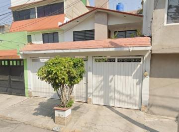 Casa de 3 habitaciones, Nezahualcóyotl · Venta de Casa en Nezahualcoyotl Valle de Aragon 1ra Secc Estado de Mexico