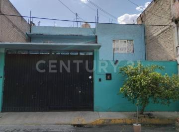 Casa de 3 habitaciones, Iztapalapa · Propiedad Lista Para Habitar.