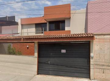 Casa de 3 habitaciones, Zamora · Venta de Casa Michoacan Zamora Jardinadas