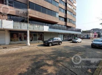 Oficina · 150m² · Oficina en Renta Ubicada en Llave, Entre Calle Morelos, Col. Centro, Coatzacoalcos, Veracruz.