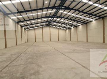 Bodega comercial · 10000m² · Bodega en Renta de 6400 m Mas Oficina de 50 m. Pesquerìa Nuevo Leon