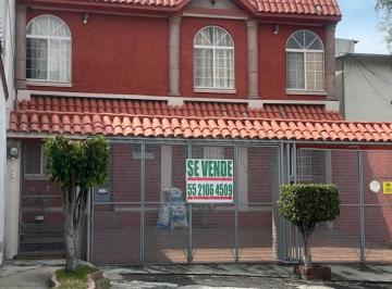 Casa de 3 habitaciones, Naucalpan de Juárez · Casa en Venta 205 Mt Naucalpan
