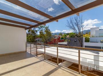 Casa de 4 habitaciones, Tlalpan · Casa en Condominio en Fuentes del Pedregal con Alberca y Jardín