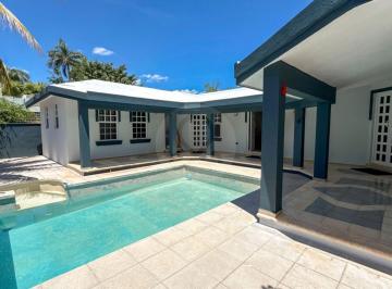 f67d6c7b-c7b8-46aa-b7ab-f7de7e719e6f.jpeg · Casa en Venta en Fraccionamiento Montebello