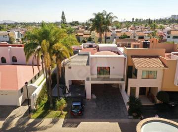 EB-UT7900 (28).jpg · Casa en Condominio en Venta en Virreyes Residencial